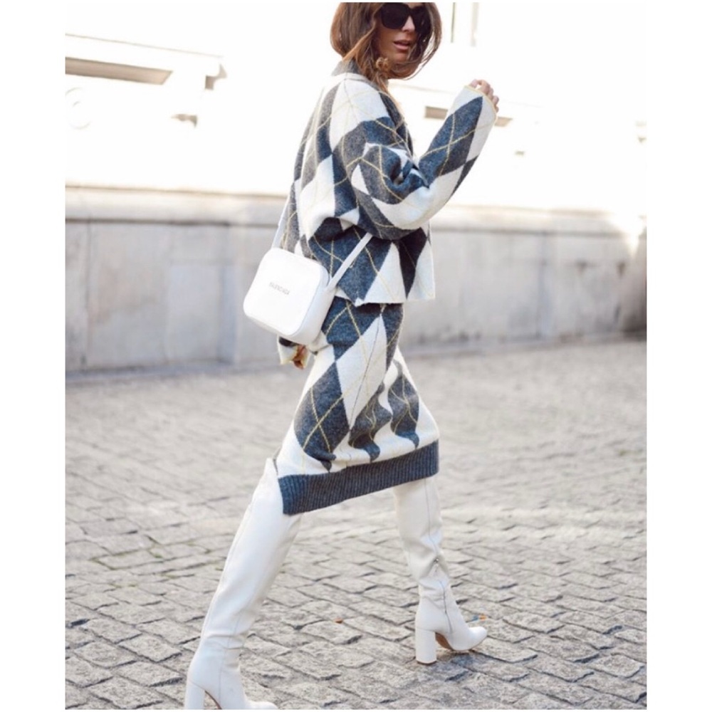 H&M 2 Piece Jacquard Knit Sweater Skirt Set